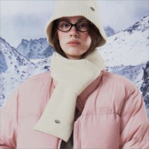 내셔널지오그래픽 N253AMS550 코지 니트 머플러 IVORY