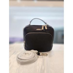 아메리칸투어리스터 세이브존01 BORNIE 보니 CROSSBODY 크로스백 귀염뽀짝 미니사이즈 탑핸들OK UK709001