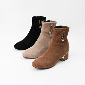 [신난다슈] 여성 앵클부츠 5cm 3종 스판 숏 앵글 부츠 기모 스웨이드 발편한 통굽 MRO255125