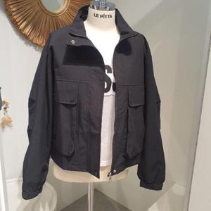 르피타 HC06 빅포켓 소매 시보리 점퍼(블랙) L253BJP955