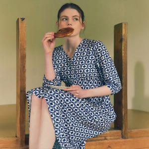 신축성좋고 부드러운 네잎클로버 폴리스판 컵드레스VGN3958