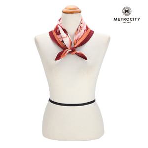 [메트로시티] 아스트라 주름 사각 스카프 MSFI-5404