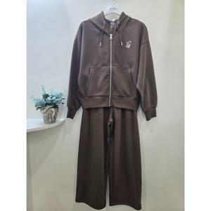 [에꼴리에]더블직 세미 크롭 후드 점퍼 셋트 25C17511752_OD