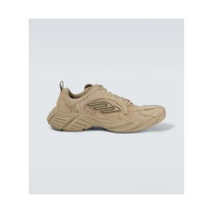 발렌시아가 Monday 스웨이드 스니커즈 P01057370