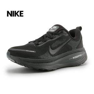 나이키 런닝화 우먼즈 보메로 18 (HM6804-004)