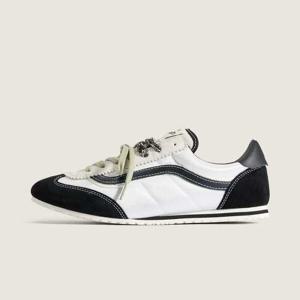 [VANS] 반스 슈퍼 로우 프로 새틴 남여공용 운동화 패션화 VN000D83IAS