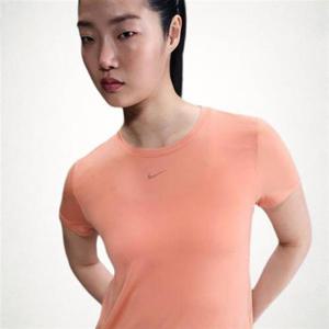 나이키 원 클래식 여성 드라이 핏 반팔 탑 FN2799-844 1688582