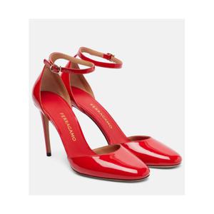 페라가모 페이턴트 레더 펌프스 P01133703