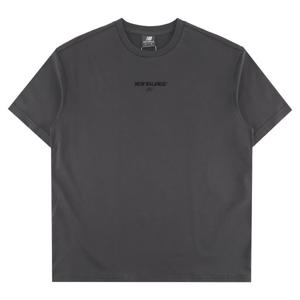 뉴발란스 UNI 에센셜 센터로고 반팔티셔츠 NBNEG21403 60