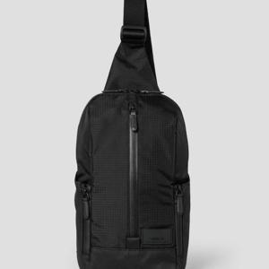 [빈폴] 디노 라이트 슬링백 - 블랙 BE62D2M085