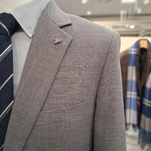 트레몰로 HC10 26 춘하 슬림핏 수트 자켓 TGNGA6S1231