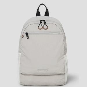 [빈폴] 어웨이 백팩 - 아이보리 BE63D2M100