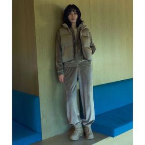 스노우피크 SNOWPEAK APPAREL 벨벳 여성 세미와이드 팬츠 (S24WWFFP75) Tan Gray S24WWFFP75TG 337060