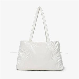 휠라 글로시 셔링 숄더백 FS253RB01F002175 281703