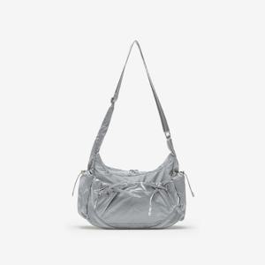 M 뉴발란스크로스백 OQK NBGCFSW104-91 글로시 리본 호보백