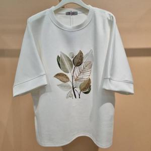 라티움 HC34 신축성좋고품넓은비즈트리루즈핏5부여성티셔츠 T2623Ts03