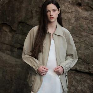 플라스틱아일랜드  (PS2TZ381) 빅 포켓 오버핏 야상 점퍼