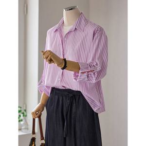 [커스텀에이블]자수 롤업 스트라이프 셔츠_T2604BL049A