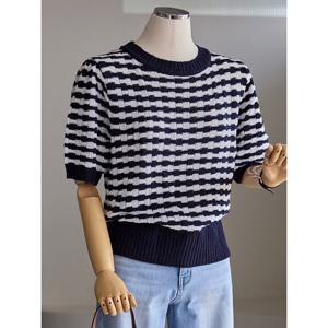 [커스텀에이블]배색 체크 반팔 니트_T2604KN065B