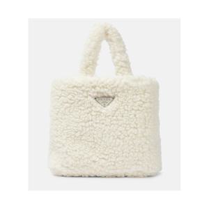 프라다 스몰 테디 토트 백 P00696078