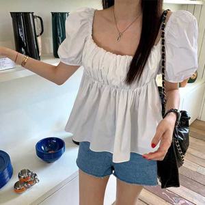 슈팅스타 / 스퀘어넥 주름 A라인 퍼프소매 블라우스 814139