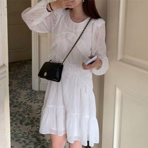 슈팅스타 / 셔링 레이스 여성스러운 화이트 원피스 2575165