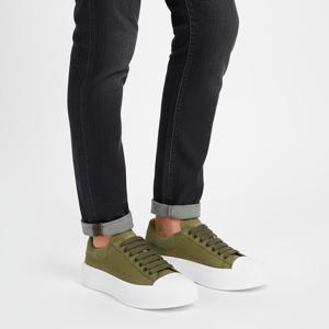 알렉산더 맥퀸 남성 플림솔 스니커즈 (654594_W4PQ1_3227_22S)