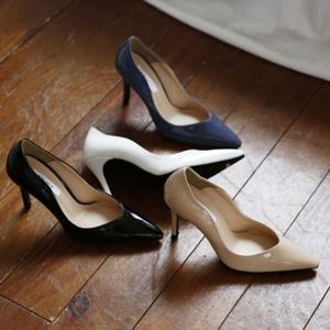 물결 라인 에나멜 요즘 스타일 9cm 펌프스 하이힐 발편한