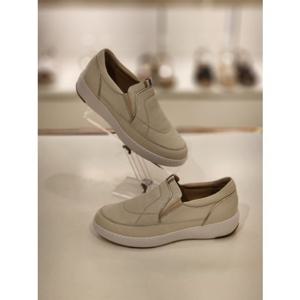 금강 랜드로바 여성 캐주얼 초경량 컴포트화 화이트베이지 LANSLH4216WG8