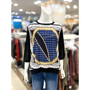 소고 세이브존01 소매 플리츠 라운드 블라우스 AK1BA07