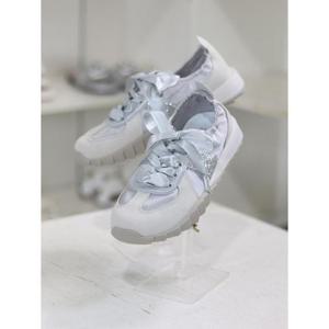 바이로쏘 세이브존03 캐주얼 레이스업 글리터 3cm 스니커즈 SAVBY24S11986BA3W