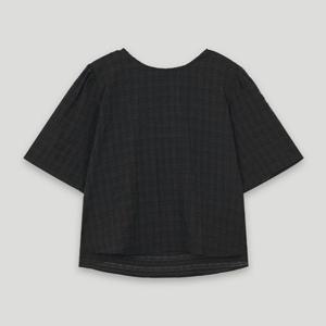 [코데즈컴바인] 시스루 라운드넥 블라우스 (CKB-BL002W6)