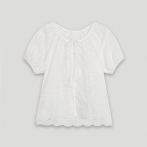 [코데즈컴바인] 플라워 아일렛 블라우스 (CKB-BL011W7)