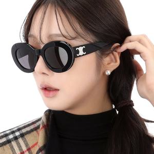 25SS 셀린느 트리옹프 오벌 선글라스 CL40312U 01A