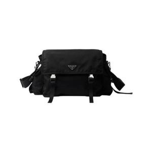 프라다 익스플로어 리나일론 앤 레더 백 블랙 2VD082-2DW3-F0002