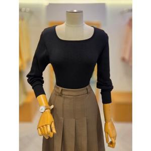 [레코브] 스퀘어넥골지니트 LC41EXKN018X