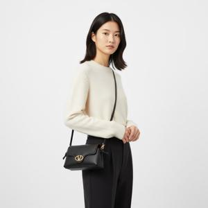 배송 발렌티노 숄더백 V로고 1960 여성 크로스백 4W2P0AC4 ZFJ 0NO