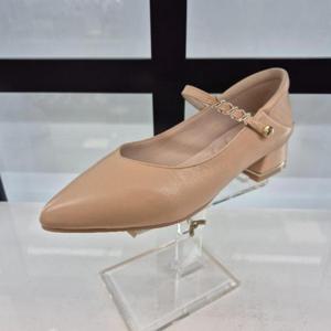 엘칸토 HC11 양가죽 여성 펌프스 Y3P2U5W1335