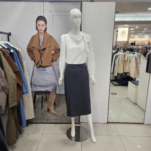 Ab.f.z DP01 옆선타이리본셔링블라우스 AFA5HB34