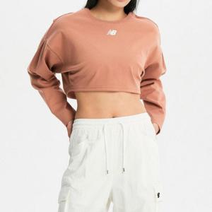 뉴발란스긴팔티 OQK NBNCE2W302-85 WOMEN 썸머 에코 크롭 라운드 맨투맨 SEMI-OVER FIT