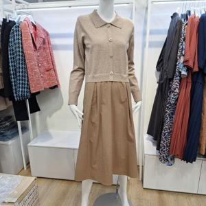 올리비아하슬러 HC04 카라니트  배색으로 여성스러운  플레어 원피스 OHESOP101