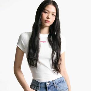 타미진스 여성 슬림 라벨 티셔츠 T32F6TTO10TWT1