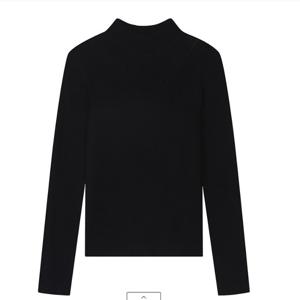 [씨]V라인 패턴 하이넥 풀오버 (SJUCI9910)