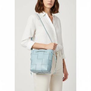 보테가베네타 카세트 버킷백 스몰  680218 VCQC4 3902