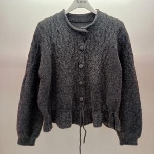 Destijl HC06 크롭 잔꽈배기 스트링 로우 반목폴라 울 니트가디건 D2611cd03G