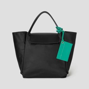 [빈폴] Less Bag_1 라지 나일론 투웨이 백 - 블랙 BE58D3M815