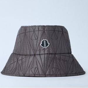 26 SS 몽클레어 X 릭오웬스 로고 디테일 퀼트 테크 쉘 버킷햇 그레이 MU01F3B01 M8263 828