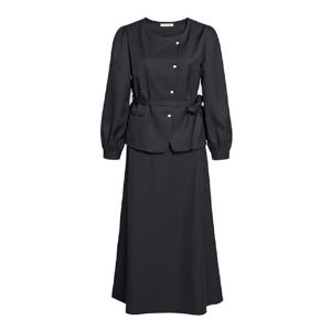 [제이제이 지고트]모던 스퀘어 스트랩 블라우스 + 플레어 스커트 GS3N0OP301