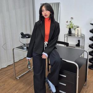 [LAP] 랩 소매 배색 크랍 자켓 출근룩 (AS1WJ260)