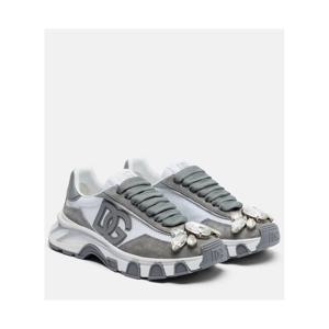 돌체앤가바나 DG Country Road 스웨이드 트리밍 스니커즈 P01138380